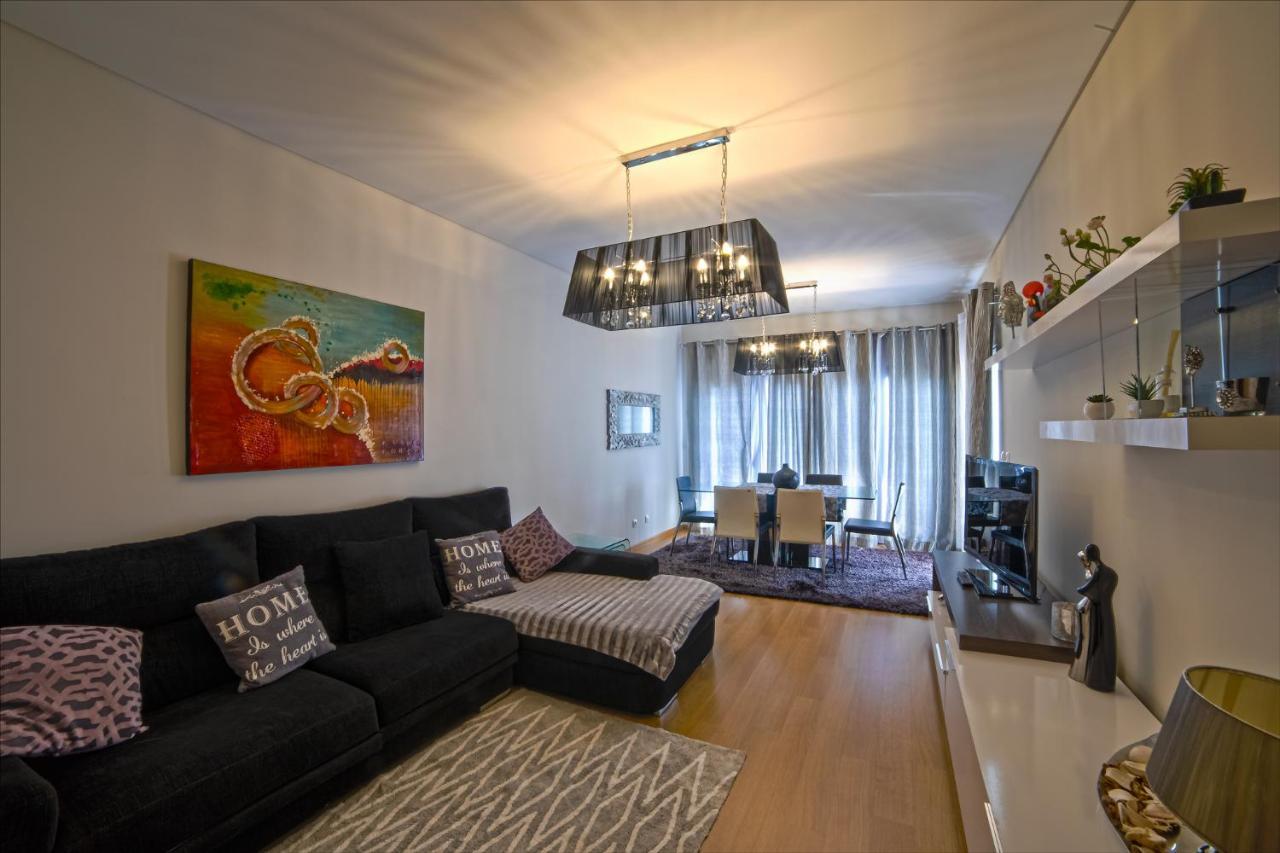 Lovely Apartment Near Airport And Nations Park, With Garage Loures Exterior photo