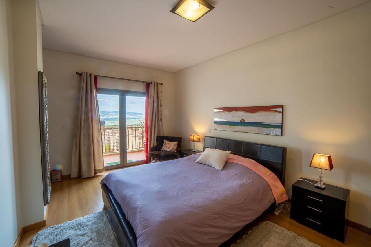 Lovely Apartment Near Airport And Nations Park, With Garage Loures Exterior photo