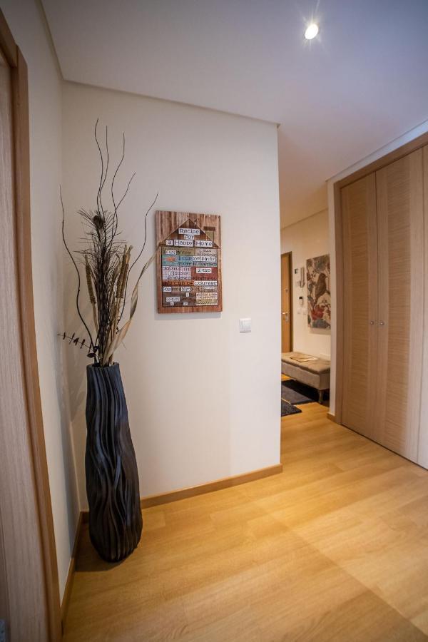 Lovely Apartment Near Airport And Nations Park, With Garage Loures Exterior photo