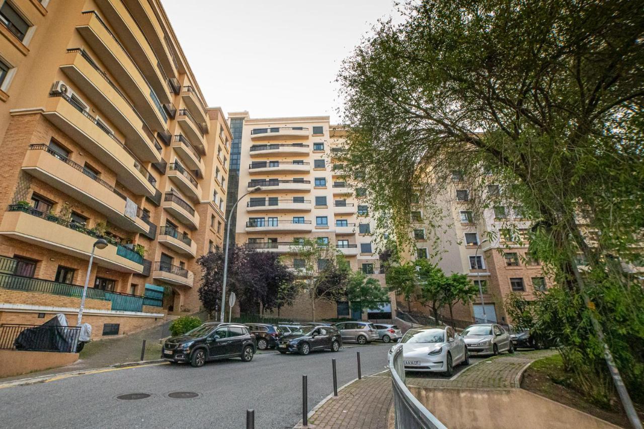 Lovely Apartment Near Airport And Nations Park, With Garage Loures Exterior photo