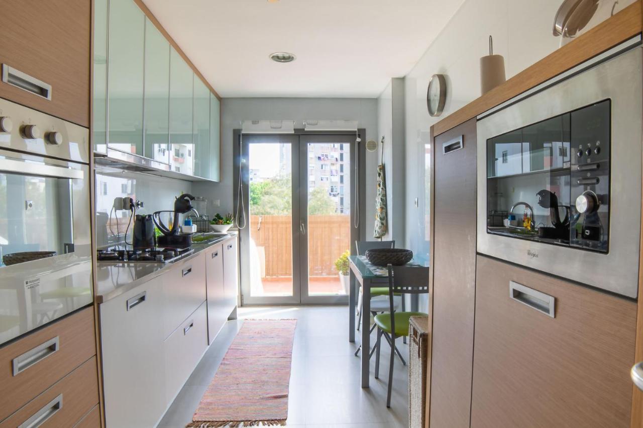 Lovely Apartment Near Airport And Nations Park, With Garage Loures Exterior photo